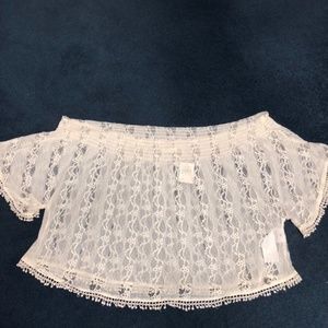 NEW Abercrombie Lace Off the shoulder Top